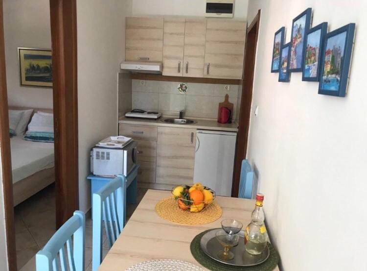 Apartments Milicevic ヘルツェグ・ノヴィ エクステリア 写真