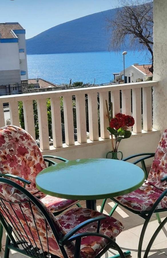 Apartments Milicevic ヘルツェグ・ノヴィ エクステリア 写真